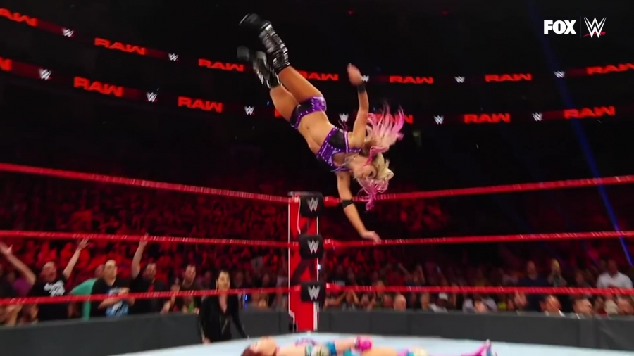 The_Story_Of_-_Alexa_Bliss_on_the_origins_of_the_Twisted_Bliss___WWE_ON_FOX-Uc-jWpZPsIo_mp4_000058308.jpg
