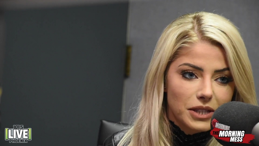 WWE_Alexa_Bliss_talks_Make_Up_Baking_and_being_the_bad_guy_with_The_Morning_Mess_075.jpg