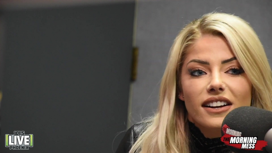 WWE_Alexa_Bliss_talks_Make_Up_Baking_and_being_the_bad_guy_with_The_Morning_Mess_121.jpg