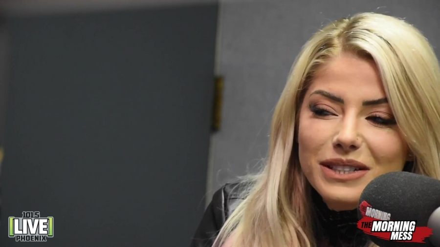 WWE_Alexa_Bliss_talks_Make_Up_Baking_and_being_the_bad_guy_with_The_Morning_Mess_128.jpg