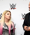 Im_zweiten_Teil_von_Sebastian_Hackls_Treffen_mit_Alexa_Bliss_geht_s_um_WWE_NXT_616.jpg