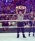 WWE_24_S01E18_WrestleMania_New_Orleans_720p_WEB_h264-HEEL_mp4_002258043.jpg