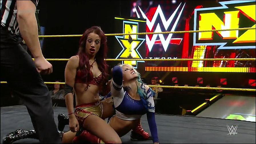 WWE_NXT_2015_01_08_WEB-DL_x264-WD_mp4_20161127_182833_172.jpg