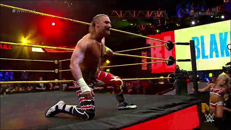 WWE_NXT_2015_05_27_WEB-DL_x264-WD_mp4_20161127_193958_299.jpg