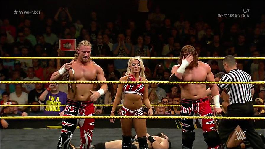 WWE_NXT_2015_05_27_WEB-DL_x264-WD_mp4_20161127_194156_371.jpg