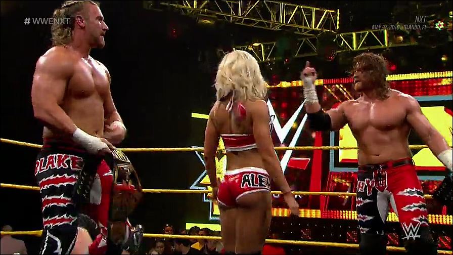 WWE_NXT_2015_05_27_WEB-DL_x264-WD_mp4_20161127_194239_534.jpg