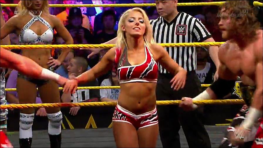 WWE_NXT_2015_06_03_WEB-DL_x264-WD_mp4_20161127_194751_829.jpg