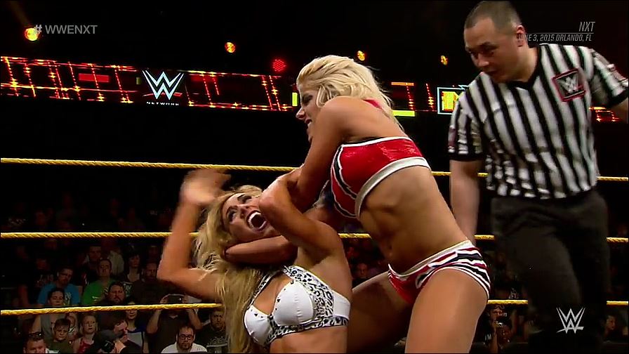 WWE_NXT_2015_06_03_WEB-DL_x264-WD_mp4_20161127_195039_847.jpg