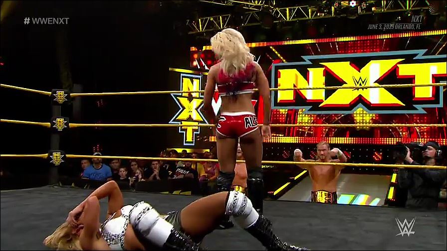 WWE_NXT_2015_06_03_WEB-DL_x264-WD_mp4_20161127_195115_162.jpg