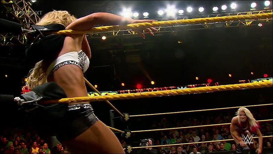 WWE_NXT_2015_06_03_WEB-DL_x264-WD_mp4_20161127_195122_397.jpg