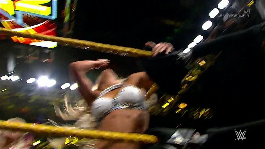 WWE_NXT_2015_06_03_WEB-DL_x264-WD_mp4_20161127_195208_501.jpg