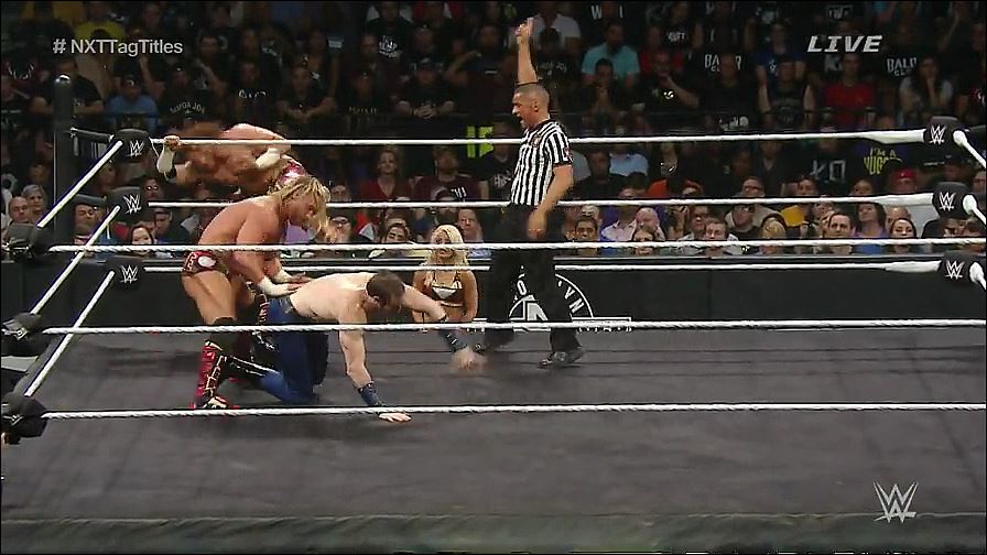 WWE_NXT_Takeover_Brooklyn_REPACK_WEBRip_h264-WD_mp4_20161127_212658_282.jpg