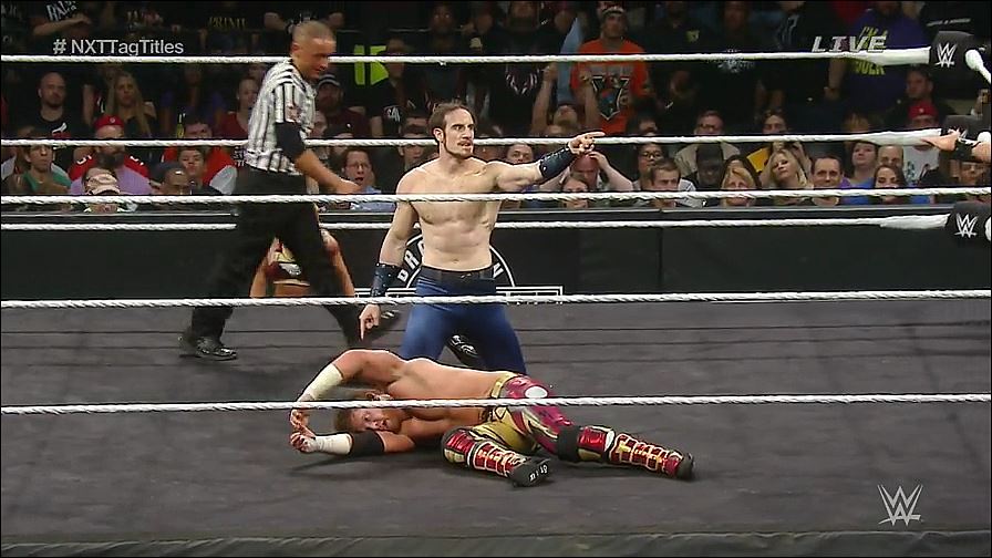 WWE_NXT_Takeover_Brooklyn_REPACK_WEBRip_h264-WD_mp4_20161127_212731_372.jpg