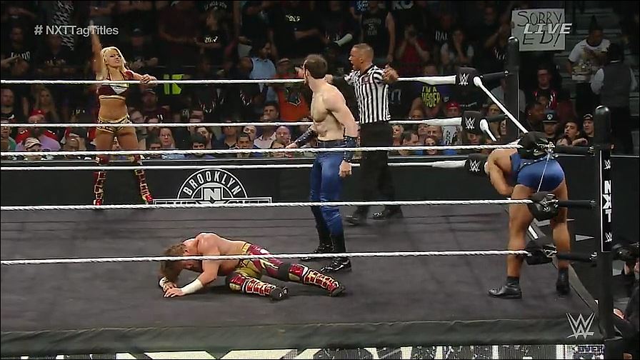 WWE_NXT_Takeover_Brooklyn_REPACK_WEBRip_h264-WD_mp4_20161127_212735_999.jpg