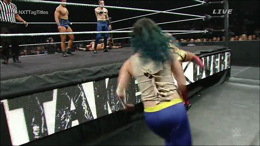 WWE_NXT_Takeover_Brooklyn_REPACK_WEBRip_h264-WD_mp4_20161127_212749_036.jpg