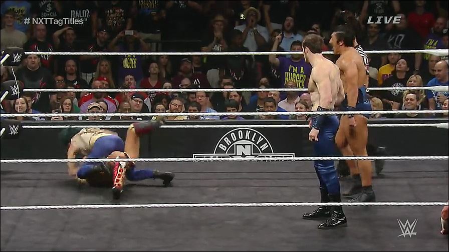 WWE_NXT_Takeover_Brooklyn_REPACK_WEBRip_h264-WD_mp4_20161127_212806_431.jpg