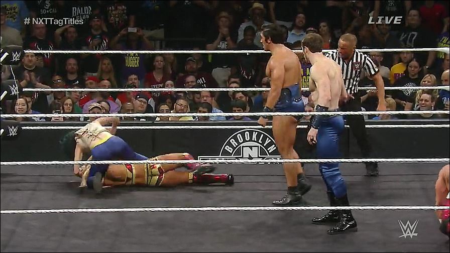 WWE_NXT_Takeover_Brooklyn_REPACK_WEBRip_h264-WD_mp4_20161127_212807_662.jpg