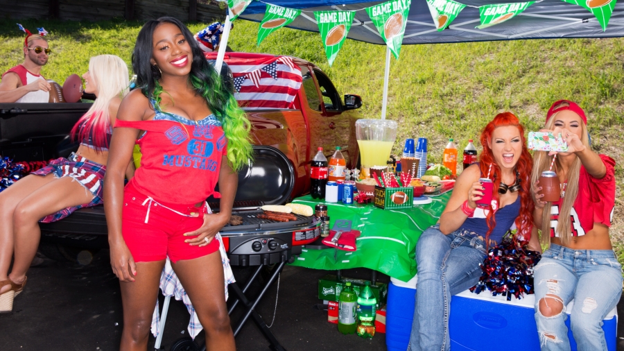 33_Tailgate_08232016jtb_0222--60b30ec05f06c953c75bfc7fa63b73e4.jpg