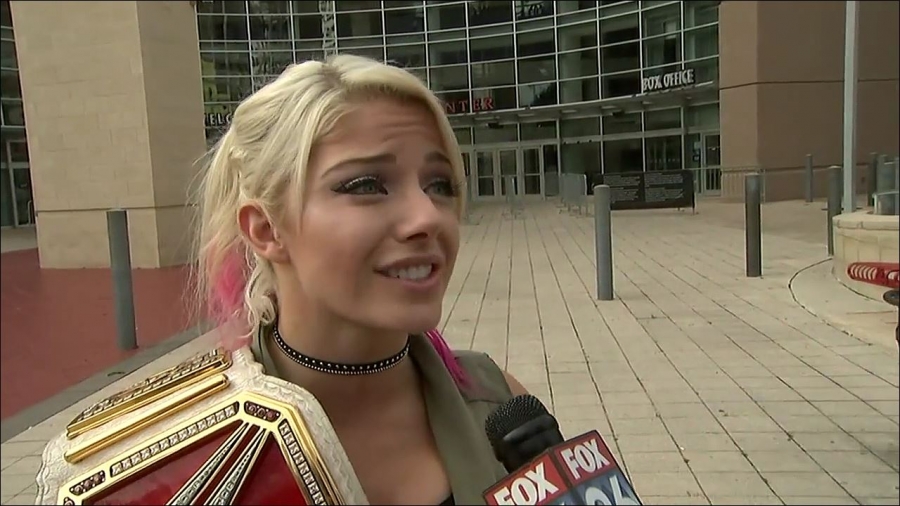 After_retaining_title_at__WWEGFOB2C_champion__AlexaBliss_WWE_in_Houston_for__MondayNightRAW_mp4_000058906.jpg