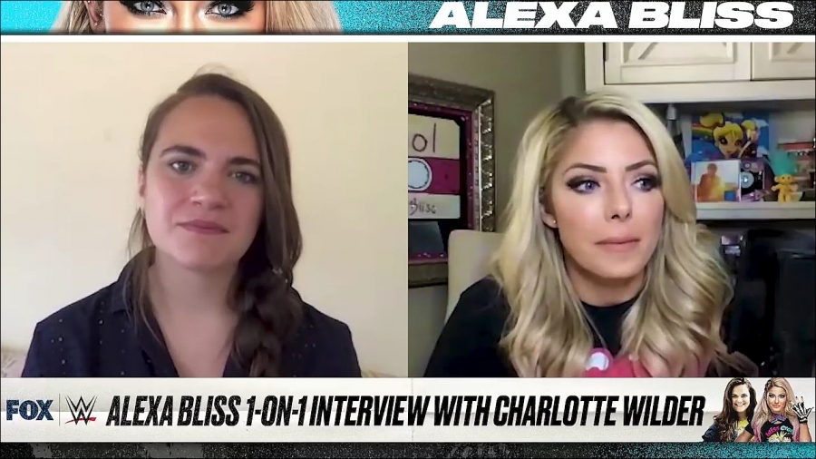 Alexa_Bliss_1-on-1_interview_with_Charlotte_Wilder__WWE_ON_FOX_mp4_000901010.jpg