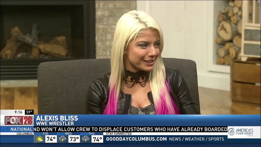 Alexa_Bliss_Fox_28_Interview_mp4_20170423_234032_889.jpg