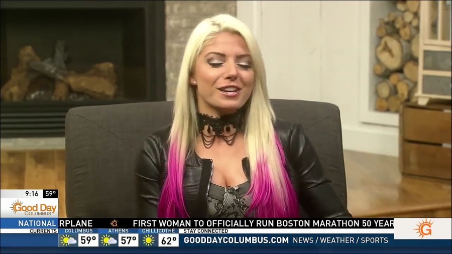 Alexa_Bliss_Fox_28_Interview_mp4_20170423_234041_391.jpg