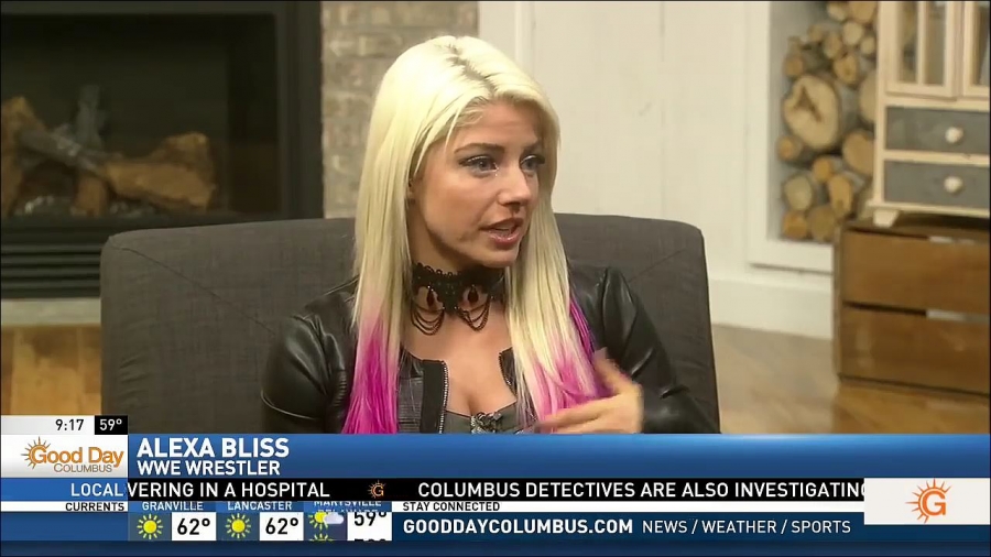 Alexa_Bliss_Fox_28_Interview_mp4_20170423_234140_921.jpg