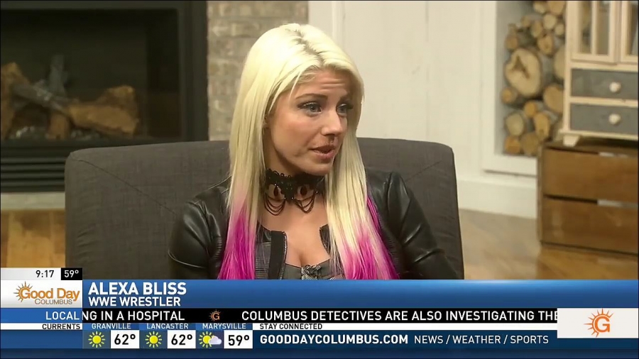 Alexa_Bliss_Fox_28_Interview_mp4_20170423_234141_370.jpg