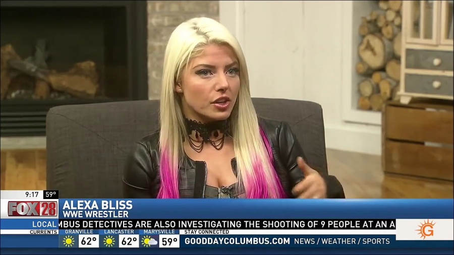 Alexa_Bliss_Fox_28_Interview_mp4_20170423_234144_610.jpg