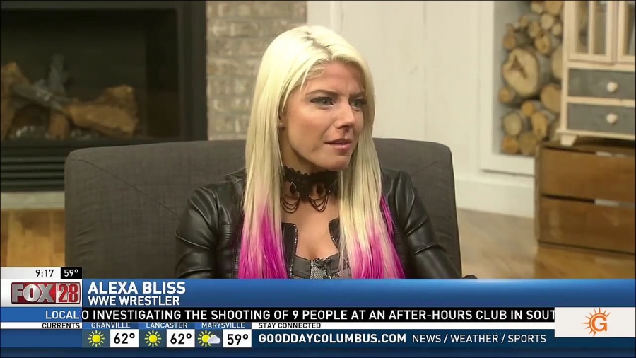 Alexa_Bliss_Fox_28_Interview_mp4_20170423_234147_255.jpg