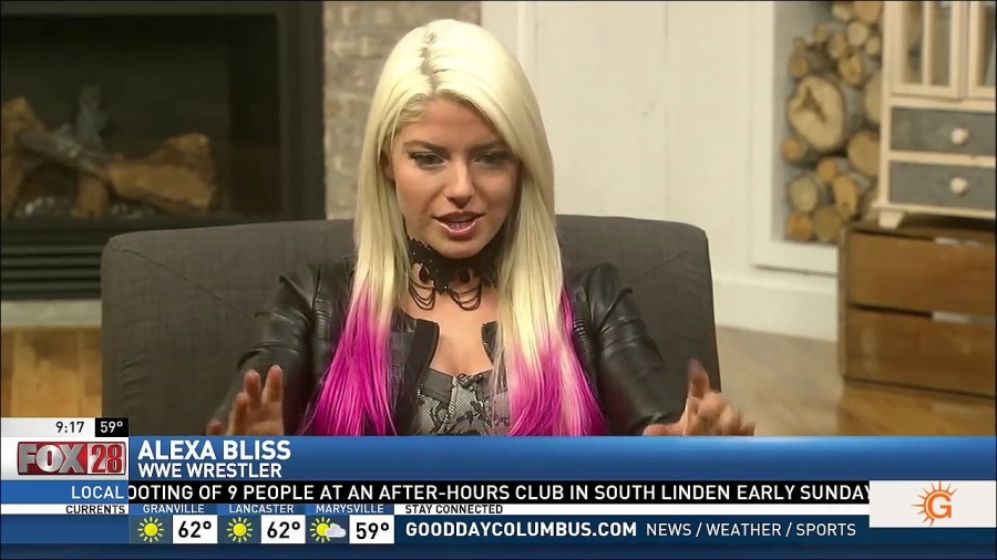 Alexa_Bliss_Fox_28_Interview_mp4_20170423_234149_715.jpg