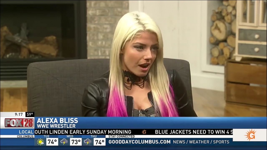 Alexa_Bliss_Fox_28_Interview_mp4_20170423_234154_858.jpg