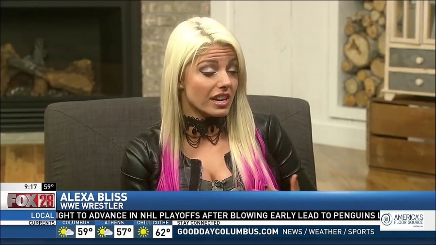 Alexa_Bliss_Fox_28_Interview_mp4_20170423_234203_187.jpg