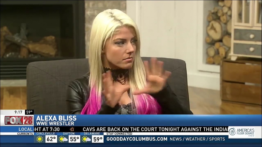 Alexa_Bliss_Fox_28_Interview_mp4_20170423_234215_242.jpg