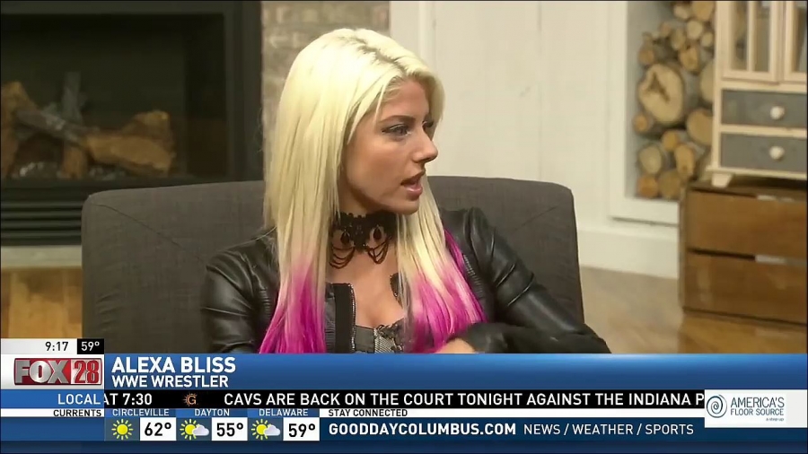 Alexa_Bliss_Fox_28_Interview_mp4_20170423_234215_671.jpg