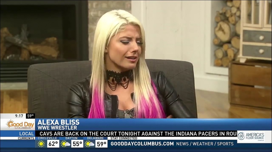 Alexa_Bliss_Fox_28_Interview_mp4_20170423_234217_076.jpg