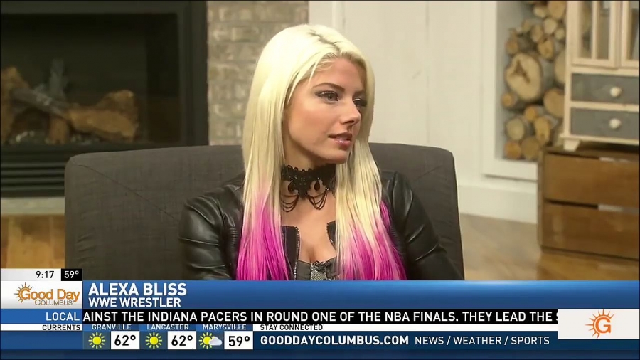 Alexa_Bliss_Fox_28_Interview_mp4_20170423_234221_502.jpg