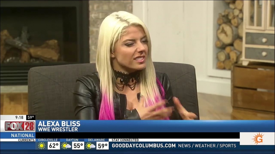 Alexa_Bliss_Fox_28_Interview_mp4_20170423_234253_034~0.jpg