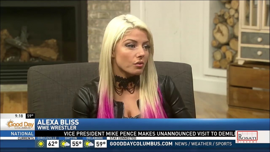 Alexa_Bliss_Fox_28_Interview_mp4_20170423_234300_109.jpg