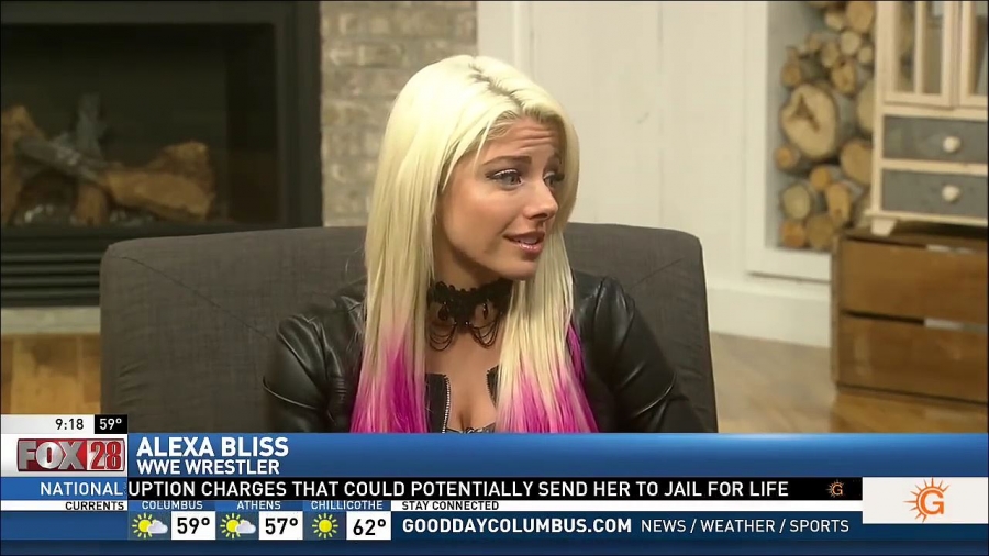 Alexa_Bliss_Fox_28_Interview_mp4_20170423_234321_964.jpg