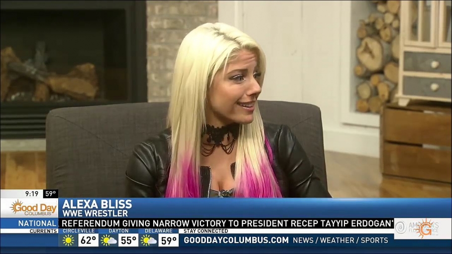 Alexa_Bliss_Fox_28_Interview_mp4_20170423_234337_127.jpg