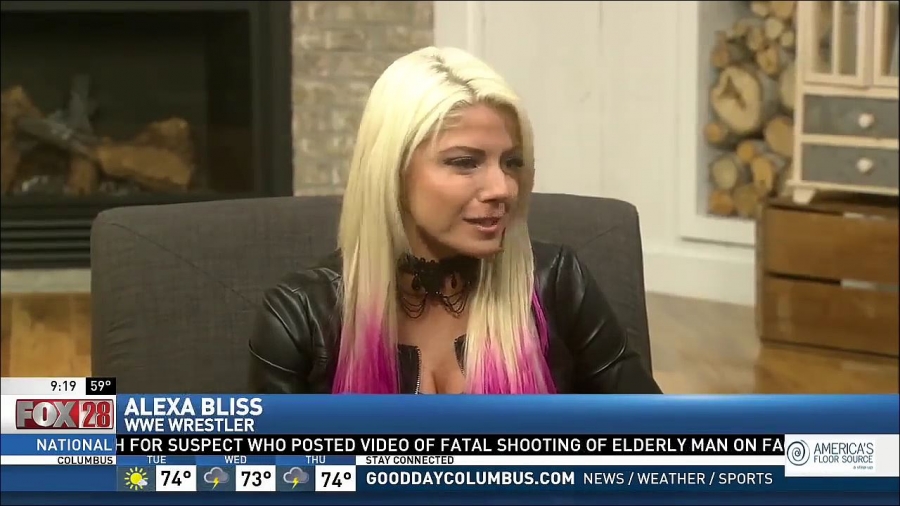 Alexa_Bliss_Fox_28_Interview_mp4_20170423_234354_167.jpg