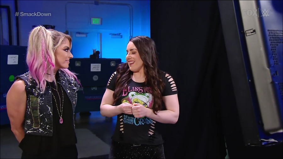 Alexa_Bliss_apologizes_to_Nikki_Cross__SmackDown2C_September_42C_2020_mp4_000004500.jpg