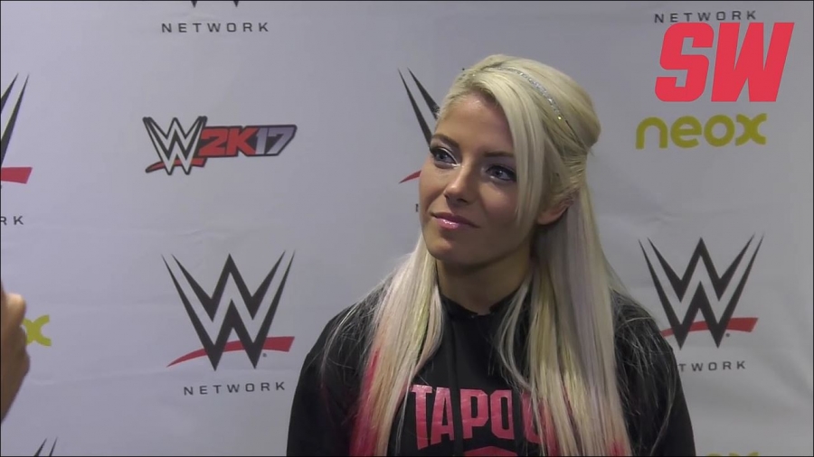 Alexa_Bliss_en_Barcelona_mp4_20161204_130329_976.jpg