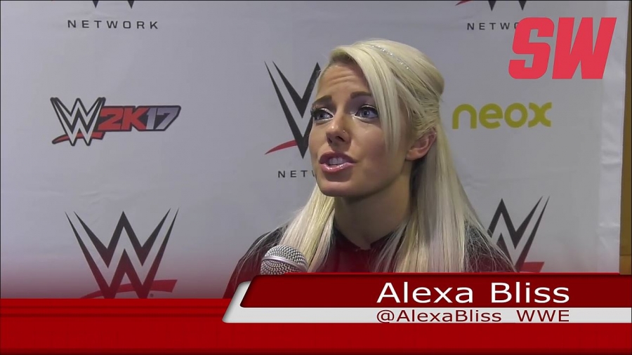 Alexa_Bliss_en_Barcelona_mp4_20161204_130339_083.jpg