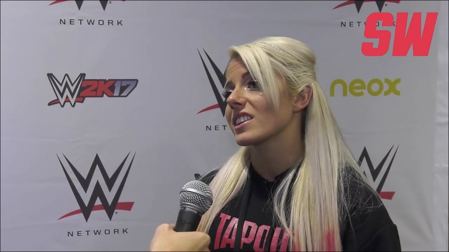 Alexa_Bliss_en_Barcelona_mp4_20161204_130348_346.jpg