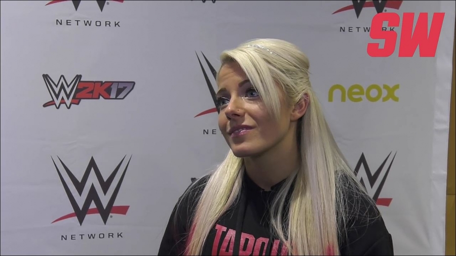 Alexa_Bliss_en_Barcelona_mp4_20161204_130354_593.jpg