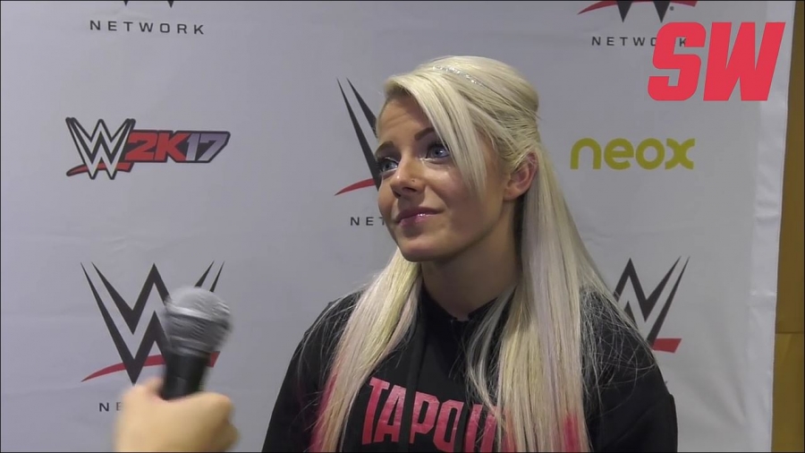 Alexa_Bliss_en_Barcelona_mp4_20161204_130355_930.jpg