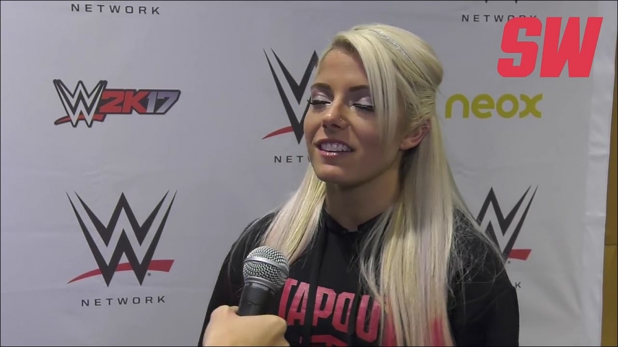 Alexa_Bliss_en_Barcelona_mp4_20161204_130403_397.jpg