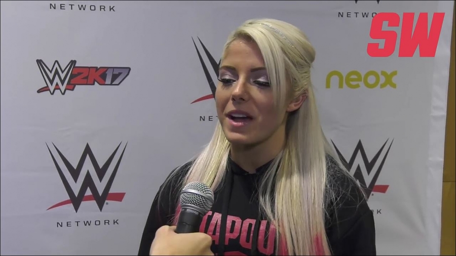 Alexa_Bliss_en_Barcelona_mp4_20161204_130403_963.jpg